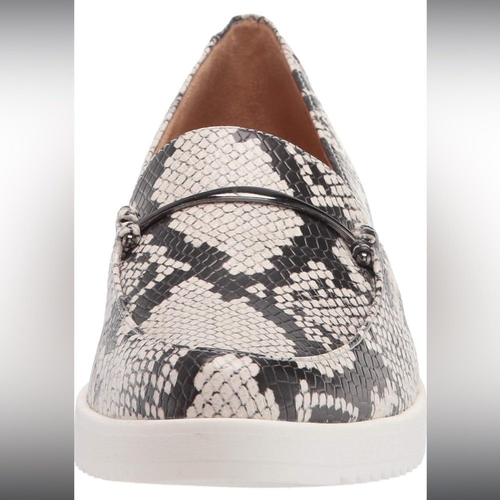 NATURALIZER Ranger Loafer in Alabaster Snake Size: 6 - Picture 11 of 11